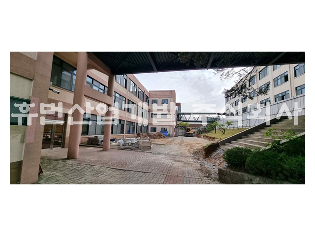 천안고등학교 그린스마트 미래학교 조성 및 교실증측공사 중 철거공사